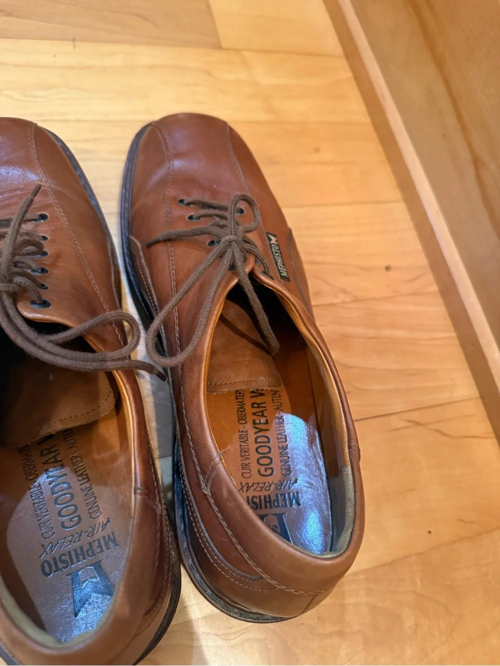 Mephisto Men's Tan-Brown Leather Lace-Up Oxfords